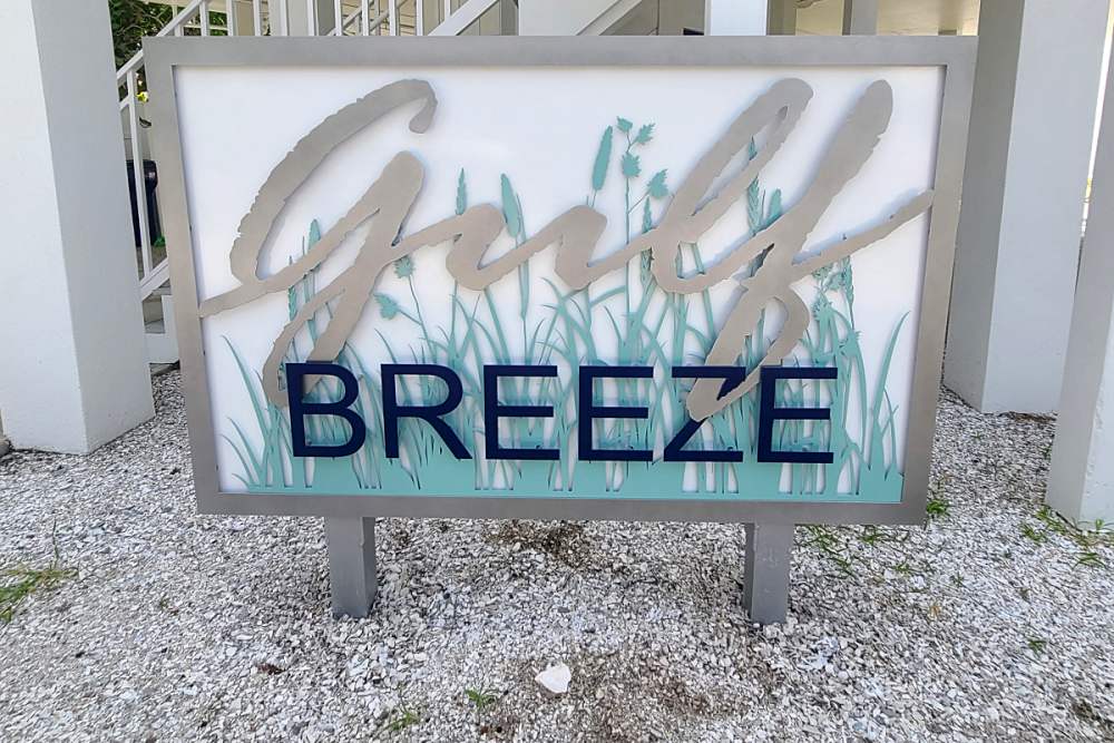 Gulf Breeze custom hotel sign